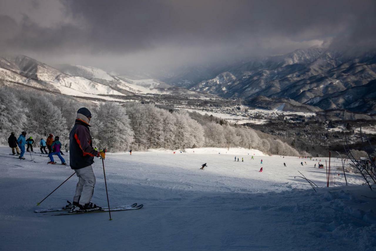 Lodge Jun Hakuba Exterior photo